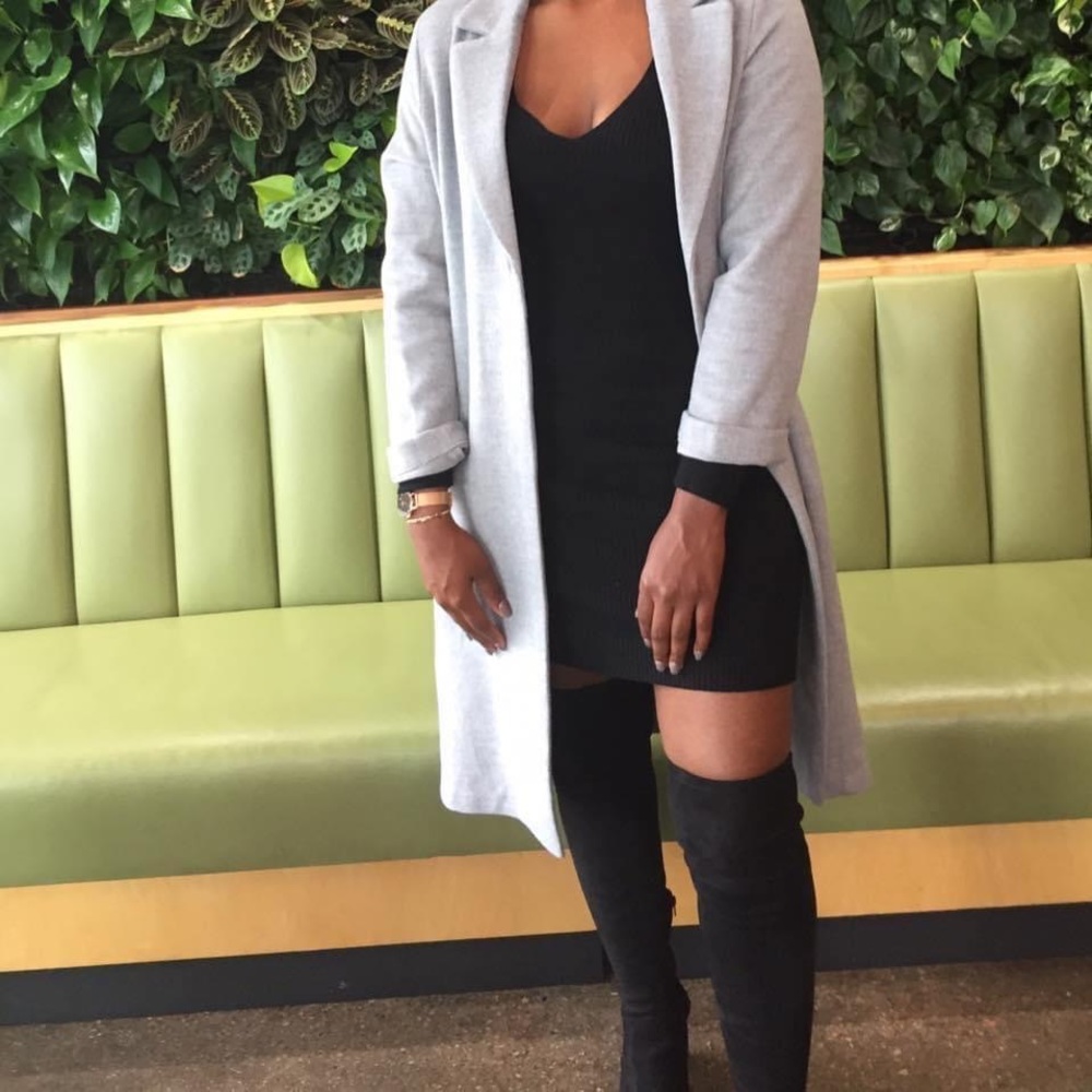 🔥❗️MAKE AN OFFER❗️🔥 Gray H&M Coat